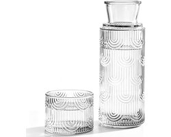 2-in-1 ontwerp, nachtkastje waterkaraf met glas 630 ml, waterkaraf met deksel beschermt dranken betrouwbaar tegen stof en verontreinigingen. (transparant)