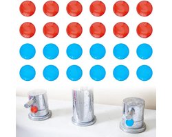 24 Stuks 2-Kleurige Hot and Cold Water Stickers Epoxy Hars Rood en Blauw 10mm Diameter Keuken en Badkamer Kraan Stickers