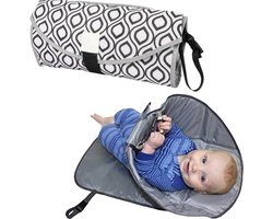 3-in-1 baby luier verschoonkussen zwart/wit - Verschoonmatje - Luiertas - Spelen en verschonen tegelijk - snoofybee - Waterafstotend