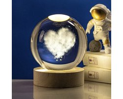 3D Kristallen Hart Bol Lamp – LED Glas Nachtlamp met Houten Basis – Hologram Licht – Cadeau Idee – USB Verlichting – Woondecoratie-6 cm