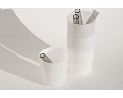 4 borosilicaat stapel glazen 250 ml, wit melkglas glas met 4 dikke grijzen glazen rietjes. 100% vaadwasser veilig Nederlands ontwerp Maarten Baptist