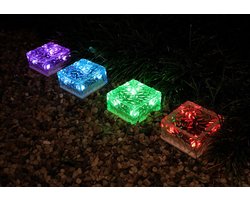 4 stucks Op zonne-energie werkende buitenverlichting voor op het terras, verlichting voor in de tuin, verlichting voor op de vloer met bakstenen tegels, sfeerverlichting voor in de tuin, vierkante waterdichte inbouwlamp (7,8 cm x 4,7 cm)