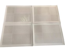 4-stuks Hittebestendige placemats - Placemats in westerse stijl - Tafelmatten - Warmte-isolerende matten - Kleine tafelmatten - Waterdicht en vlekbestendig - Gemiddelde dikte - 40*30*0,2 cm - Geschikt voor keukens, eettafels, kaptafels, enz. - Beige