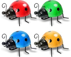 4 stuks - Metalen Kever Wanddecoratie - Rode, gele, blauwe en groene lieveheersbeestjes wandhanger - Leuke en levendige tuin- en wanddecoratie - Perfect voor gebruik buitenshuis op schuttingen, muren, balkons of terrassen - Speelse woondecoratie