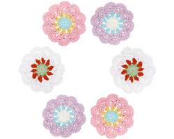 6 stuks gehaakte bloemenonderzetters in 3 kleuren, 11,5 cm rond, handgemaakt van wol, decoratieve bloemvormige onderzetters voor kopjes, plantenpotten, placemats voor drankjes, koffietafel, bureau, mokken en kopjes.