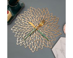 6 wasbare PVC-placemats voor eettafel, holle onderlegger, isolerende placemat, ronde bloemendecoratie (Goud, 38 cm)