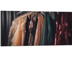 Acrylglas - Rek Vol Verschillende Kleuren Gala Jurken - 100x50 cm Foto op Acrylglas (Met Ophangsysteem)