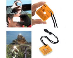 Actie4you® - Noodsignaal Spiegel - Signaalspiegel - Noodspiegel - Nood Spiegel - Multifunctionele Buitensignaal Noodspiegel – Overlevingsspiegel - 6.7x6.7cm - Met richtindicator en fluitje