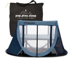 AeroMoov Campingbedje / Reisbedje met matras - voor baby én peuter - met bodemverhoger - Opgezet in 2s - Blue Whale