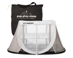 AeroMoov Campingbedje / Reisbedje met matras - voor baby én peuter - met bodemverhoger - Opgezet in 2s - White Sand