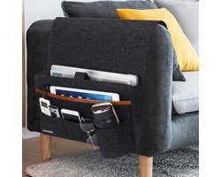 Afstandsbediening Houder voor Sofa Bank Stoel met Water Fleshouder - Antislip Armsteun Organizer voor Magazine Mobiele Telefoon iPad Tablet Oplaadkabel - Donkergrijs