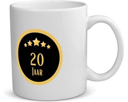 Akyol - 20 jaar Mok met opdruk - hoera 20 jaar - iemand die 20 jaar is geworden of 20 jaar lang een relatie hebben of getrouwd zijn - verjaardagscadeau - verjaardag - cadeau - kado - geschenk - gift - relatie - trouwdag - jubileum - 350 ML inhoud