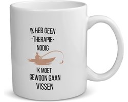 Akyol - ik heb geen therapie nodig ik moet gewoon gaan vissen koffiemok - theemok - Quotes - geen therapie nodig - vissen - grappige tekst - quotes - verjaardagscadeau - verjaardag - cadeau - kado - geschenk - gift - 350 ML inhoud