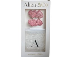 Alicia&Co – Tiny Tie & Heart Set – Pink Glitter - Set van 2 kleine alligator haarclips en 1 zakje met kleine transparante haarelastiekjes - cadeau - kraamcadeau - haarspelden & clips - haarelastiekjes kind - haarspeldje kind - haarspeldje baby