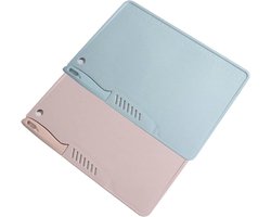 Allecto Plus - Camping snijplank set van 2 - Multifunctioneel - Kunststof snijplank met mes - Dubbelzijdig - Ophanggat - 29 x 20 cm - Roze blauw