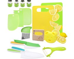 Allecto plus - Kindermessen set met 17 delige kinderkeukenaccessoires - Inclusief snijplank, houten mes, groenten uitsteekvormen - Geschikt voor kinderen vanaf 3 jaar - Ideaal kindercadeau