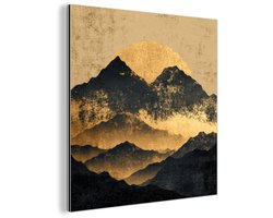 Aluminium schilderij 20x20 cm - Wanddecoratie metaal - Gouden Bergen bij Maanlicht - Metalen muurdecoratie woonkamer - Decoratie industrieel - Foto op dibond - Industriële accessoires slaapkamer