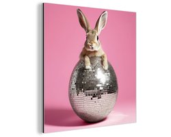 Aluminium schilderij 20x20 cm - Wanddecoratie metaal - Haas - Strik -Discobal - Metalen muurdecoratie woonkamer - Decoratie industrieel - Foto op dibond - Industriële accessoires slaapkamer