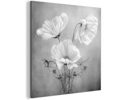 Aluminium schilderij 20x20 cm - Wanddecoratie metaal - Stilleven - Bloemen - Zwart wit - Klaproos - Botanisch - Metalen muurdecoratie woonkamer - Decoratie industrieel - Foto op dibond - Industriële accessoires slaapkamer
