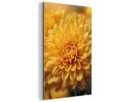 Aluminium schilderij 20x30 cm - Wanddecoratie metaal - Geel - Chrysant - Zachtheid - Metalen muurdecoratie woonkamer - Decoratie industrieel - Foto op dibond - Industriële accessoires slaapkamer