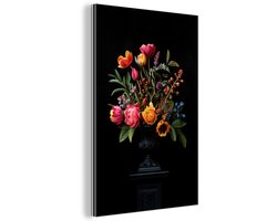 Aluminium schilderij 20x30 cm - Wanddecoratie metaal - Tulpen - Bessen - Boeket - Vaas - Metalen muurdecoratie woonkamer - Decoratie industrieel - Foto op dibond - Industriële accessoires slaapkamer