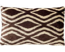 AMORA | sierkussen 30x50 cm | Chocolate Martini | bruin | Hoii | met duurzame kussenvulling