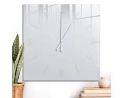ArtPrintCave Wit Glazen Klok - 60x60 cm - Wandklok Vierkant - Zuiver Wit Unieke Klok - Abstractie Stille Wandklok - Witte Klokwijzers