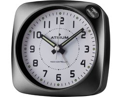 ATRIUM Wekker - Analoog - Zonder Tikgeluid - Alarm - Zwart - Zacht Licht - Radiogestuurd - Duidelijk - Eenvoudige Bediening - Quartz Uurwerk - Sluimerfunctie - Opbouwende Geluidniveau Pieptoon - Wekkers Slaapkamer - Klok - A610-7