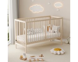 Baby Bed / Ledikant – Babybett aus Holz 140x60 cm – Höhenverstellbar, Umwandelbar in Beistellbett, Schreibtisch & Staffelei, Massivholz Fichte, Natur, ohne Matratze