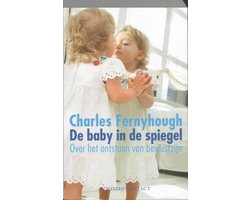 Baby in de spiegel