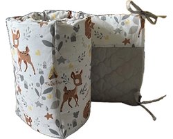 Baby Ledikant Bedbumper – Veiligheidsbumper met Bosdierenprint –bed zijbeschermers - anti stootrand - Bedomrander 180x30 cm- Geschikt voor Ledikant – Ademend & Comfortabel