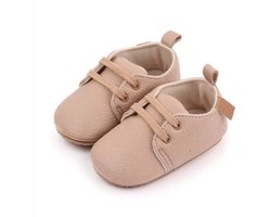 Babyschoentjes 4-9 maanden - baby schoenen maat 16/18 - 12 cm - Antislip rubber zool - meisjes jongens schoentjes - Effen Beige - Veterschoenen