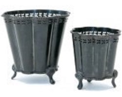 Bakje Geschulpt Pootjes zw. s2 Ø13,5x13,5/Ø10x13cm