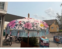 Bali Parasol Veelkleurig Bloemen Ø185 – Wit – Roze Franjes