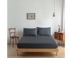 Bamboe hoeslaken Space Blue donkerblauw 160x200 cm – Standaard matras, zacht, ademend & hypoallergeen | Boomba Bamboo®