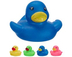 Bathroom Solutions Rubber badeendjes familie - 12x stuks - mix kleuren - badkamer fun - 5.5 cm - speelgoed eendjes