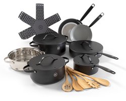 BE Living 6-delige Pannenset - Koekenpannen + Hapjespan + Braadpan + Steelpan + Stomer + Kookgerei + Panbeschermers - Met Deksel - Keramisch - PFAS Vrij Anti Aanbak - Inductie - Zwart - Essential Series