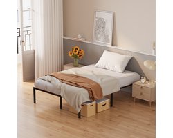 Bealife AF25 bed 140 x 200 cm,Bedframe 140 x 200 cm hoogte 37 cm met opbergruimte onder het bed,Tweepersoonsbed 140 x 200 cm,Metalen bed metalen platform bedframe,Eenvoudig te monteren en stabiel,Zwart