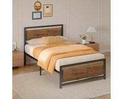 Bealife BF35 Twijfelaarbedden, Metalen Twijfelaarbedden, met Houten Hoofdbord, 200 x 120 cm, IJzeren Latten, Grote Opbergruimte Onder Bed, Geen Lawaai, Geen Boxspring Nodig, Eenvoudige Montage, Retro