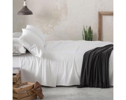 Beddengoedset 100% katoen, satijn, draaddichtheid 300 voor 160 cm breed bedden, 3-delig (dekbedovertrek, kussensloop en hoeslaken), wit