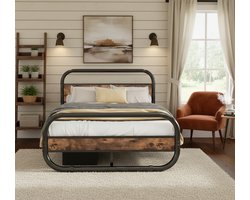 Bedframe 120x200 – Industrieel Metalen Bed met Houten Hoofdbord, Stabiel & Geluidloos, Met Opbergruimte Onder Bed, Inclusief Lattenbodem – Vintage Bruin/Zwart – House&Garden