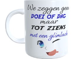 Bedrukte koffie beker - thee mok - tekst we zeggen geen doei of dag - afscheid - collega