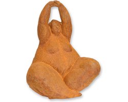 Beeld zittende vrouw – gietijzer roestkleur, massief, figuratieve sculptuur voor interieur & tuin, handgemaakt woondecoratie, kunstbeeldje, duurzaam cadeau, 24 cm hoog – tijdloze rustieke uitstraling