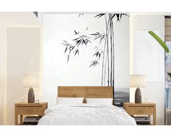 Behang - Fotobehang Bamboestammen - Water - Minimalistisch - Wit - Breedte 175 cm x hoogte 240 cm