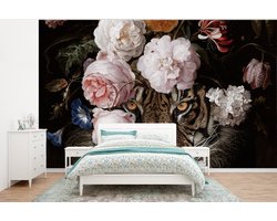 Behang - Fotobehang Bloemen - Jan Davidsz de Heem - Tijger - Schilderij - Stilleven - Oude meesters - Breedte 295 cm x hoogte 220 cm
