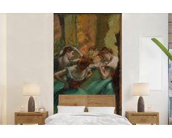 Behang - Fotobehang Dancers Pink and Green - Schilderij van Edgar Degas - Breedte 120 cm x hoogte 240 cm