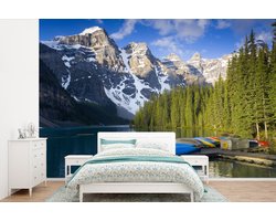 Behang - Fotobehang Kano's bij het Nationale park Banff in Canada - Breedte 360 cm x hoogte 240 cm