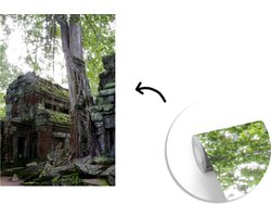 Behang - Fotobehang Verlaten tempel in Cambodja - Breedte 175 cm x hoogte 260 cm