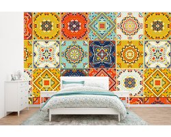 Behang - Fotobehang Vintage - Bloemen - Patroon - Wit - Oranje - Breedte 350 cm x hoogte 260 cm