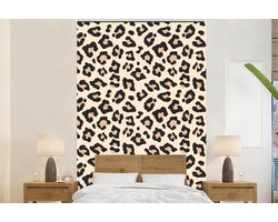 Behang - Fotobehang Wit - Dierenprint - Panter - Breedte 155 cm x hoogte 240 cm
